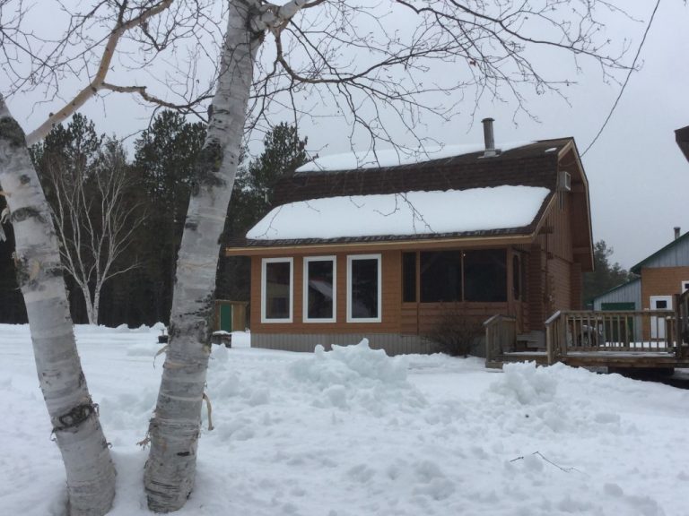 Red Rose Lodge Moose Barn